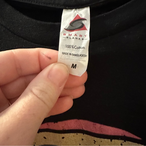 Schitt’s Creek tee shirt - Picture 2 of 2